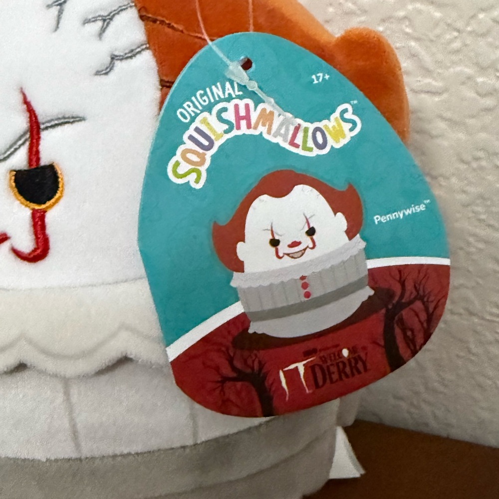 Original Squishmallows 6.5" Pennywise The Clown It Welcome to Derry Halloween - Picture 2 of 7